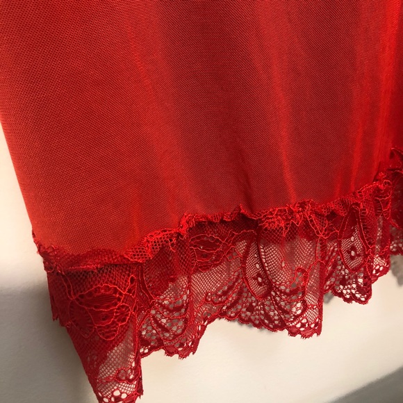 Red lace and mesh teddy - Picture 6 of 6